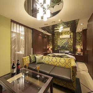 Hotel del amor Jardin De Fleurs - Solo Adultos, Kioto